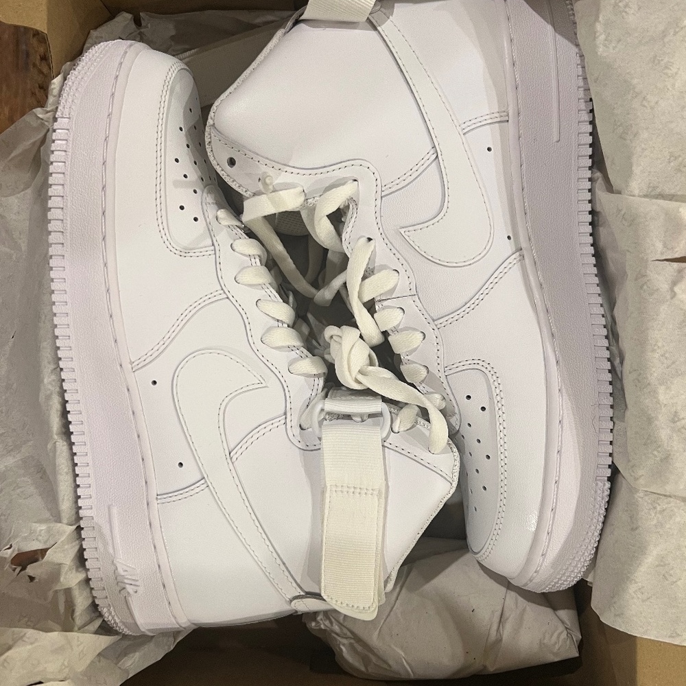 nike high top air force ones